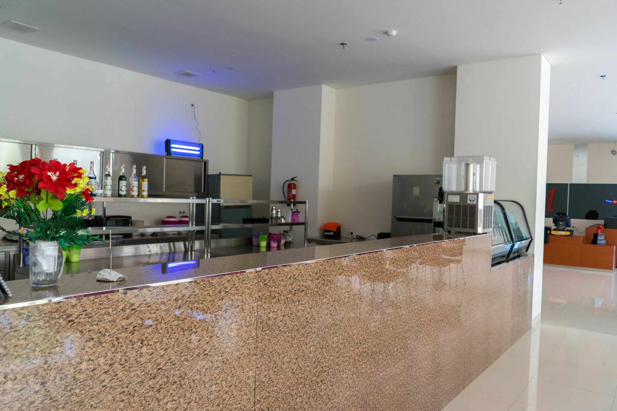 I&M Hotel Surabaya Exterior photo
