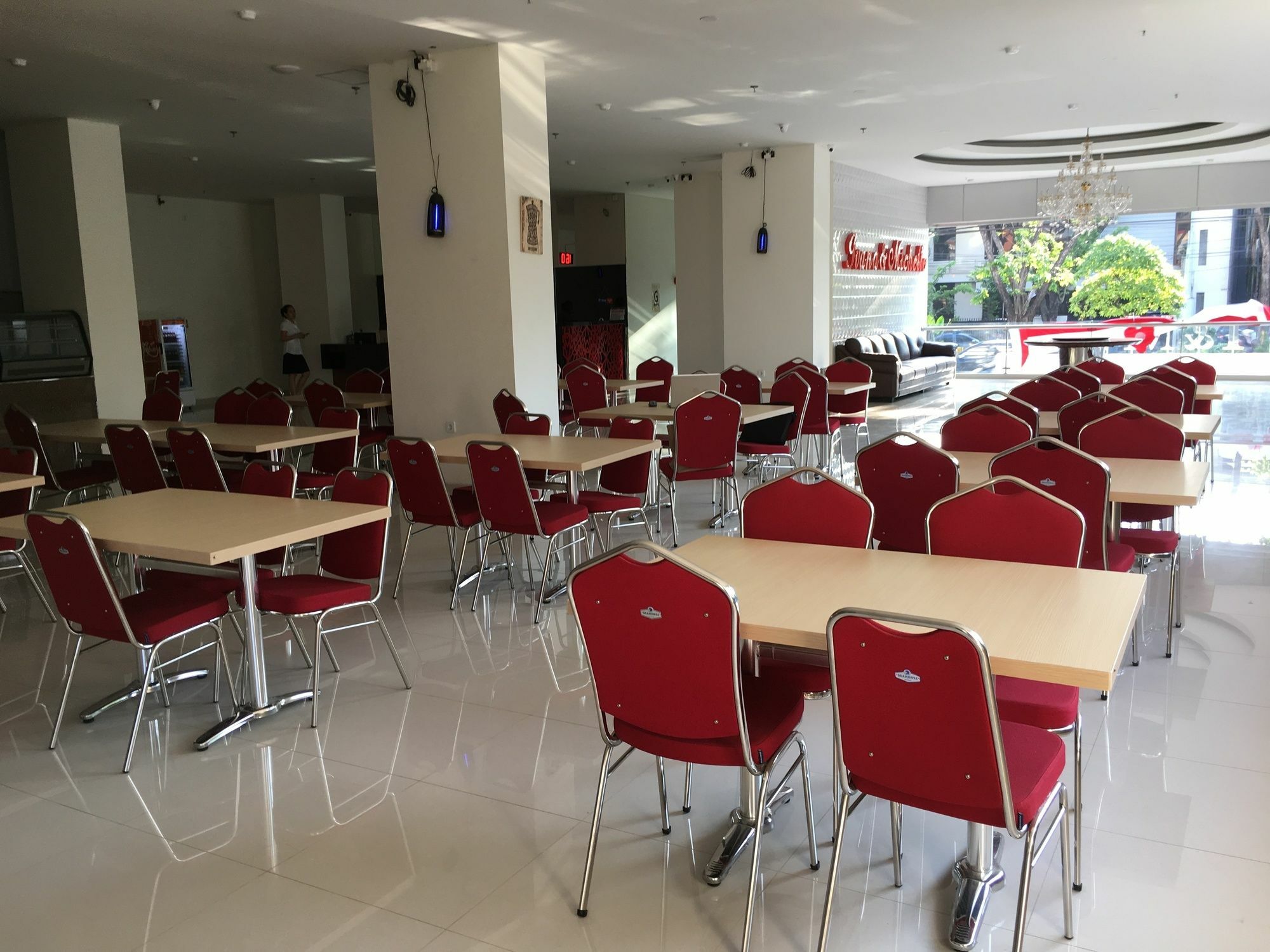 I&M Hotel Surabaya Exterior photo